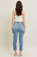 Load image into Gallery viewer, Judy Blue Mid Rise Bleach Cuffed Boyfriend Fit
