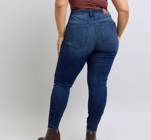 Judy Blue Mid Rise Dark Wash Classic Skinny with Raw Hem