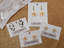 Load image into Gallery viewer, Timeless Christmas Collection - Timeless Neutrals
