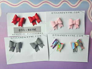 Bow Stud Babes