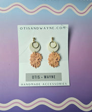 Load image into Gallery viewer, Ivory + Gold Statement Dangles
